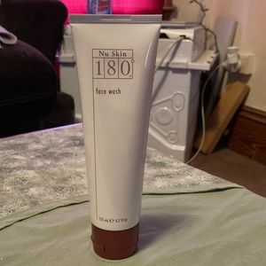 Nu Skin 180 face wash